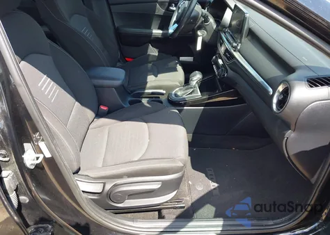 2019 Kia Forte S from USA, damaged, VIN 3KPF34AD8KE025152